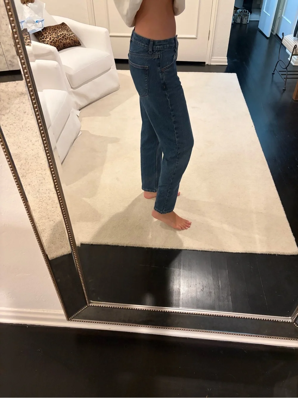 Reformation Straight-Leg Jeans in Medium Blue Wash - Picture 2 of 4